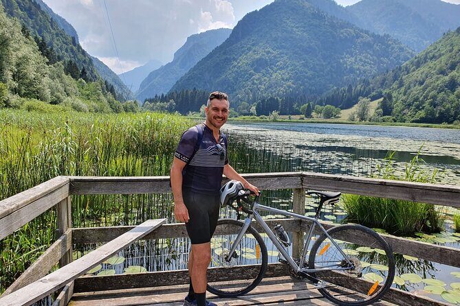 Guided E-bike Tour in Bologna with aperitif - E-bikes, group size, and pace: what the 3 hours feels like