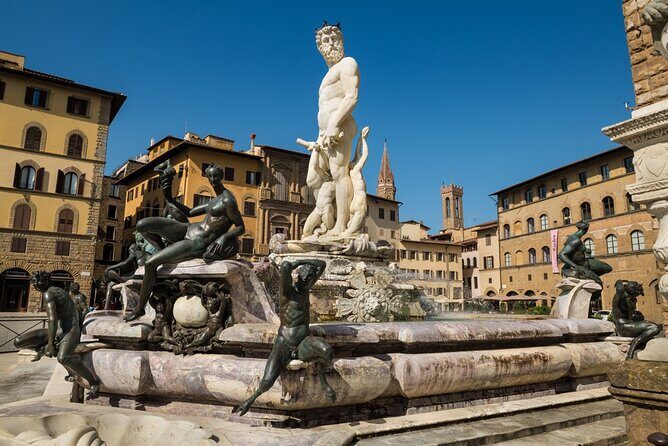 Guided tour of Florence with official guide - Meeting Alice at Piazza di San Lorenzo: a smart start
