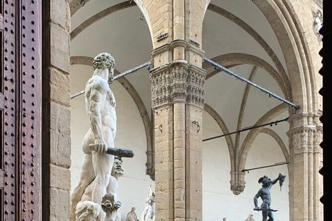 Guided Walking Tour of Florence – Duomo & Historic Squares - Stop 6: Ponte Vecchio, Florence’s Old Bridge Moment