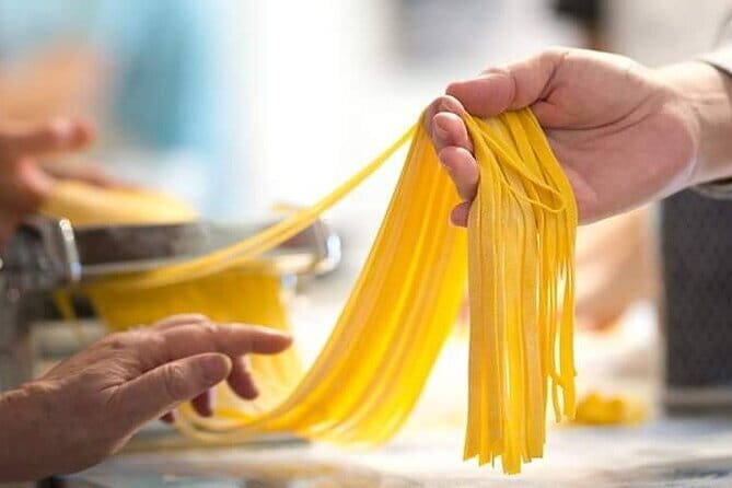 Hands on Deluxe Traditional 4-course dinner with fresh pasta - Price and value for an $80.86 Deluxe 4-course dinner