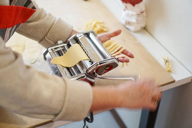 Hands-On Pasta Making Class in Central Florence with Patrizia - Meet Patrizia and Settle Into the Kitchen Setup