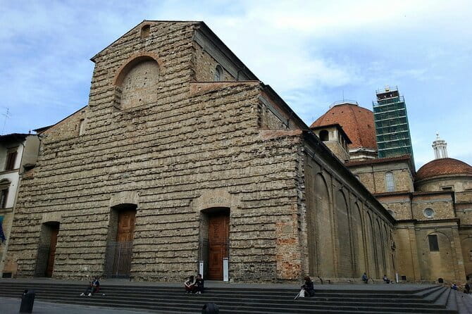 Heart of Florence Guided Walking Tour - Medici to San Lorenzo: Palazzo Medici Riccardi and the City’s Daily Pulse