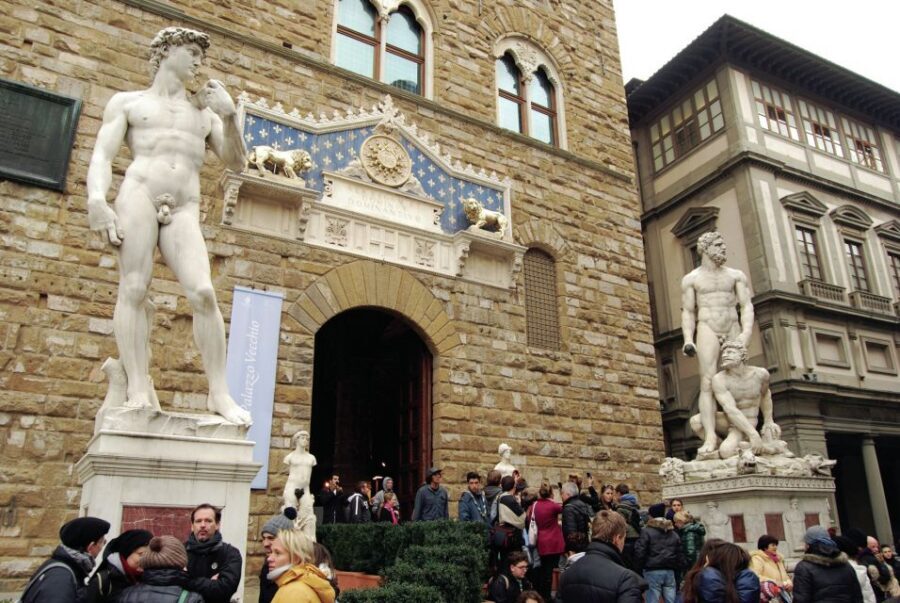 Hidden Florence: 2-Hour Guided Walking Tour - Palazzo Vecchio and the Medici Power Scene
