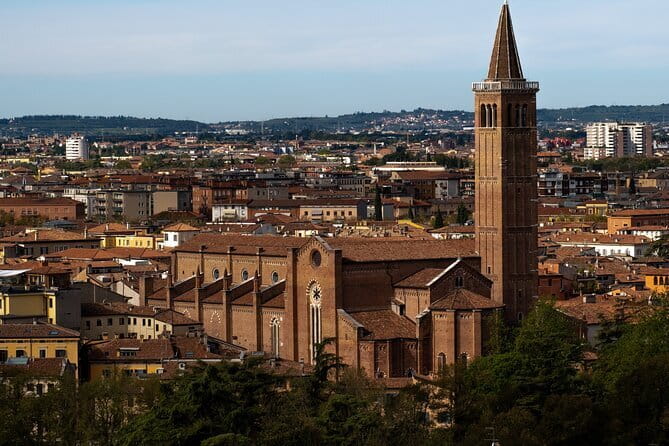 Historical Guided Tour of Florence's Iconic Cathedral - Timing, time slots, and how a small group moves through crowds