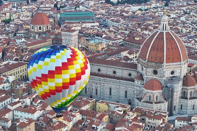 Horseback ride and Poolside Day chillout with Tuscan Lunch - Who should book this day—and who should pause