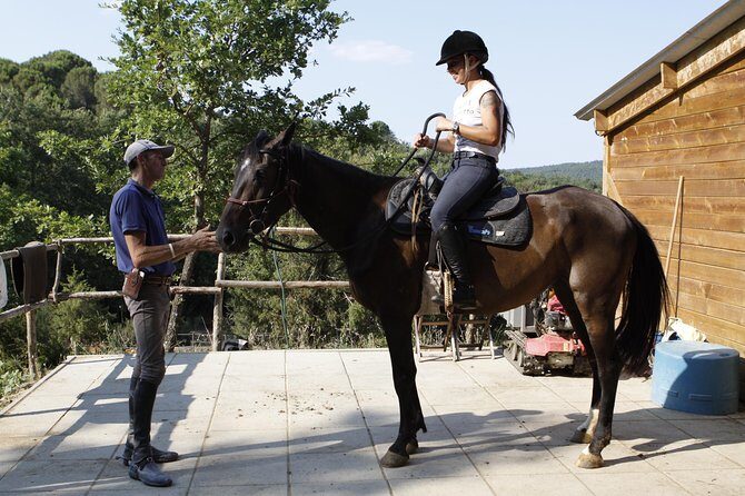 Horsemanship Experience - Before you ride: the drink, the experience check, and the helmet