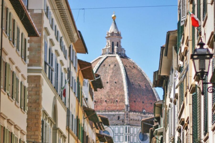 Illuminated Florence Tour for Kids with Gelato & Pizza - Starting at Piazza di San Giovanni, Right Where Florence Begins to Spark