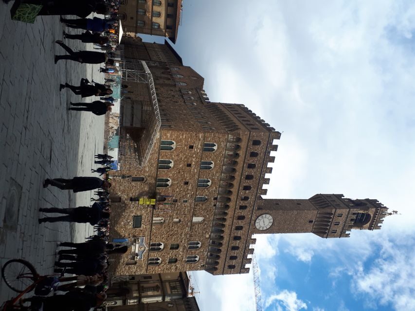 Inferno Tour In Florence - Guide quality and language support (including Nadia Ciliberti)