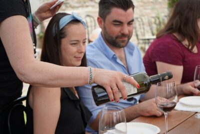 It's Wine Time! 2 wineries & farm-to-table lunch—max 8 pp - Your 5.5-Hour Rhythm: How the Timing Actually Works
