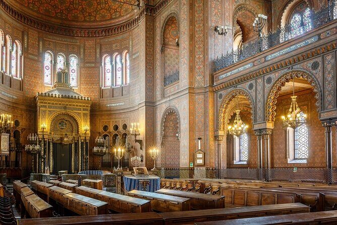 Jewish traditions in Florence: private walking tour - Sinagoga e Museo Ebraico: the moment the story turns from city traces to lived space