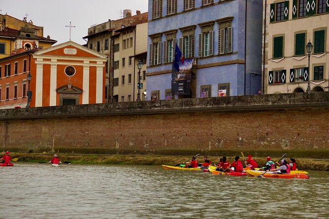 Kayak tour on the river Arno, Pisa (aperitif upon request) - Stop 1: Monastero delle Benedettine and the quiet side of Pisa