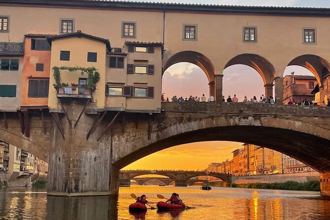 Kayaking on the Arno River in Florence under the Pontevecchio Arcade - Where you meet and how to find the start area