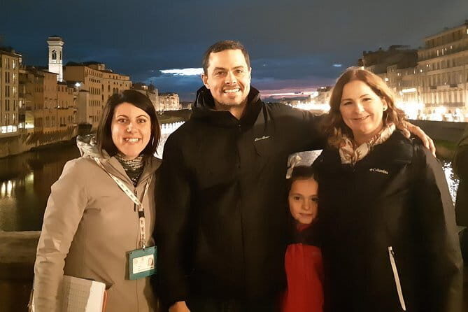 Kid-Friendly Florence Tour by Night with Gelato & Pizza - Guides Who Actually Handle Kids (and Still Teach Adults)