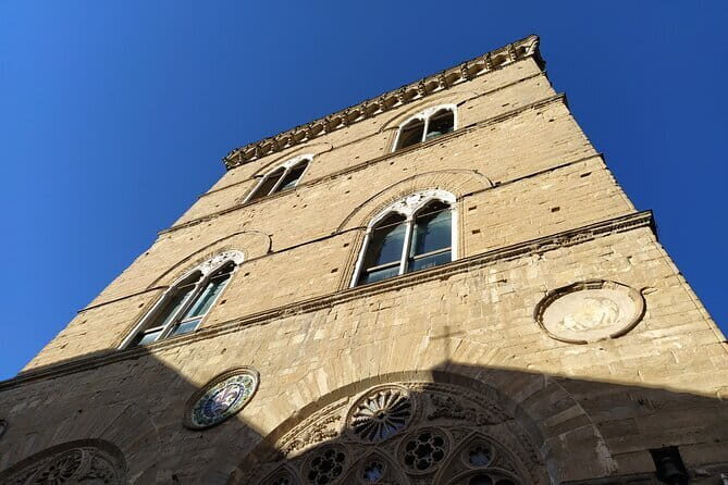 Kids Treasure Hunt in Florence Downtown. A Private Adventure! - Piazza della Signoria: Where Stories Can Feel Personal