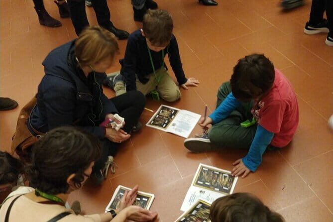 Kids treasure hunt in Uffizi museum Private, timed entry! - Quick hits for families
