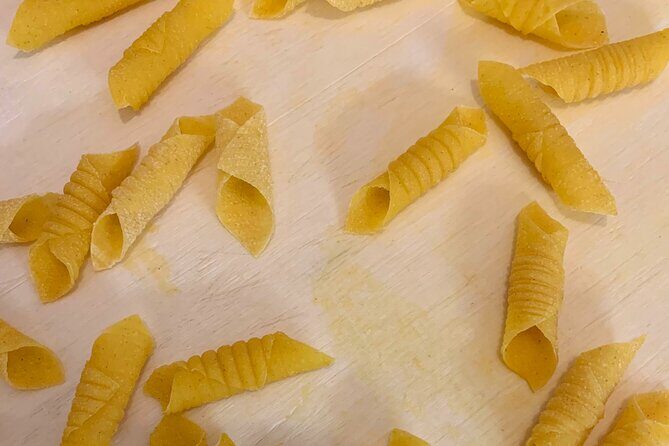 Learn & Eat: fresh pasta masterclass and meal in a local's home - A Bologna cooking class that focuses on food, not performance