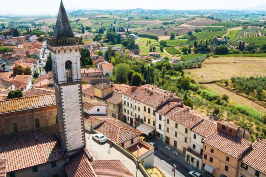 Leonardo da Vinci's Homeland Private Excursion from Florence - Anchiano’s birthplace and home: the high-tech storytelling angle
