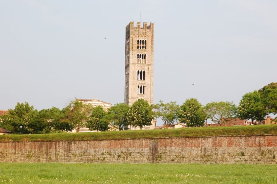 Lucca: E-Bike Rental - Price and value: what $46 buys you in real sightseeing time