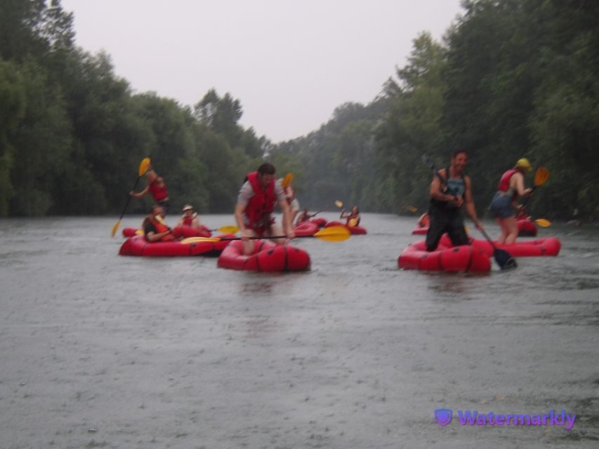 Lucca: Family-Friendly Kayaking Tour with Aperitif - Meeting at Terrazza Guglielmo Petroni: What to Expect on Arrival