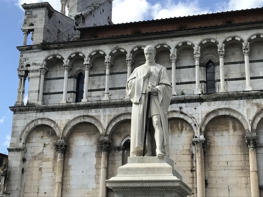 Lucca: Guided City by Night Walking Tour - What to bring, and the comfort reality of nighttime walking