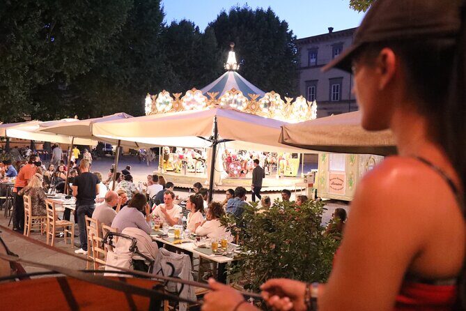 Lucca Royal Experience – Grand Tour Deluxe by Carriage (2 Hours) - Piazza Napoleone start: the easiest way to get your bearings