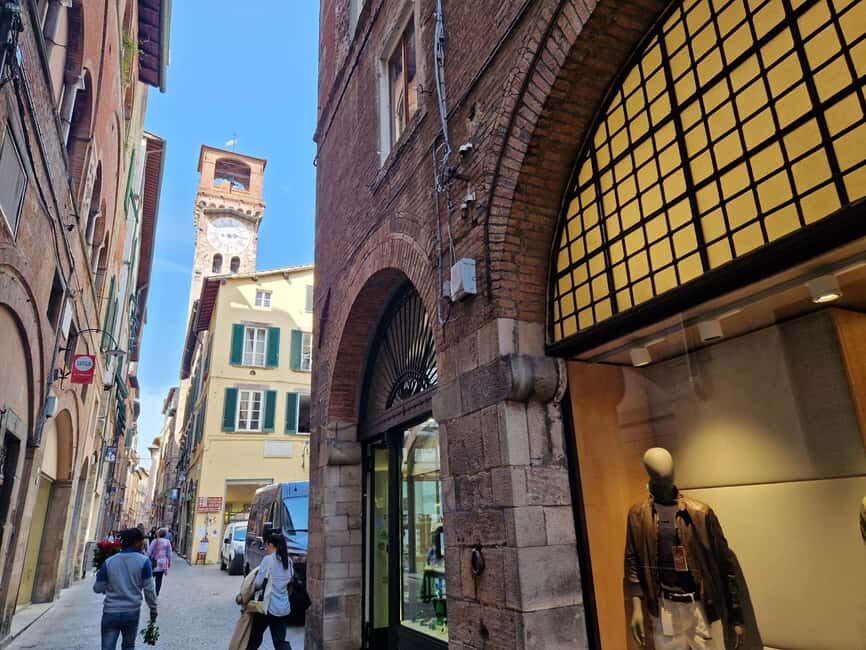 Lucca: walking tour. City center, San Martino, San Frediano - Piazza Napoleone and Elisa Bonaparte Baciocchi’s influence