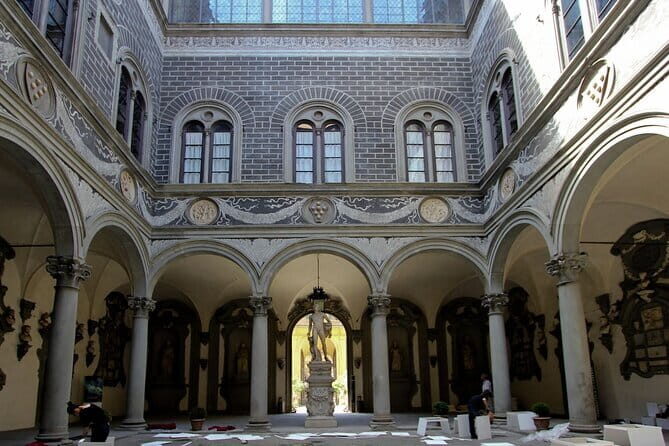 Medici Secrets & Mysteries: Interactive Walking Tour Game - Timing: how to fit 1.5 to 2 hours into your Florence day