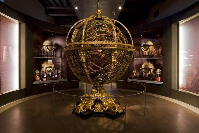 Medici's Mile Walking Tour plus Pitti Palace or Boboli Gardens Ticket - Boboli Gardens Option: Porcelain Museum and Bardini Views