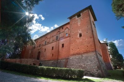 Montalcino: Brunello Wine Tasting Experience - How the 1.5-hour flow works, from castle stories to wine production
