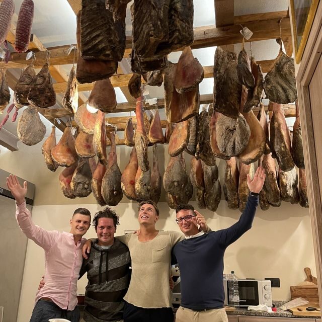 Montepulciano: Cinta Senese Tour With Food Tasting - Key highlights worth your time