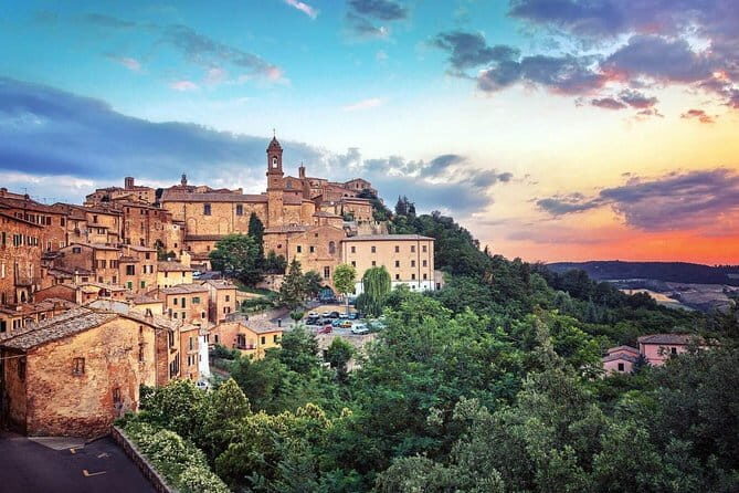 Montepulciano, Montalcino, Pienza from Florence - Montepulciano: Renaissance Palaces on a Limestone Ridge