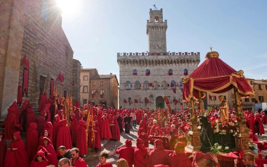Montepulciano: Twilight Saga New Moon Tour with Wine Tasting - Key highlights to know before you go
