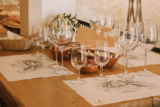 Montevecchio Isolani wine tasting experience - Maria and Pepo: the personal touch that makes it feel easy
