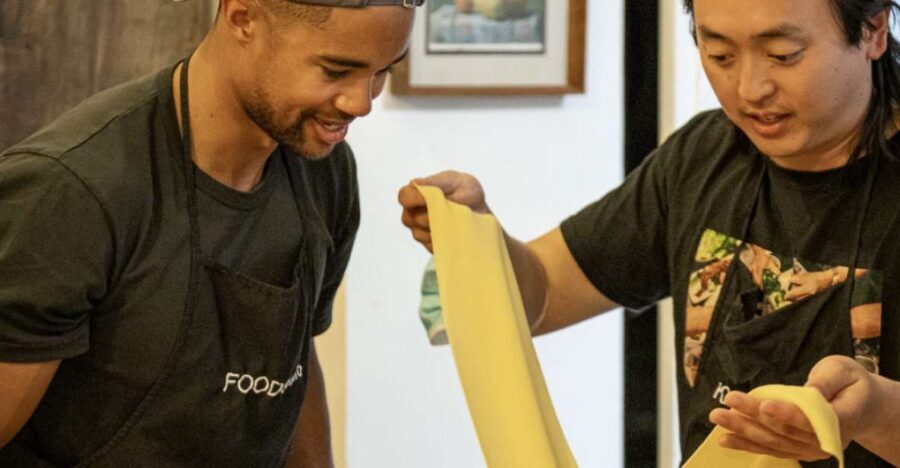Neighborhood shopping & Homemade Pasta ! - The 3-hour flow: shopping, making, and tasting