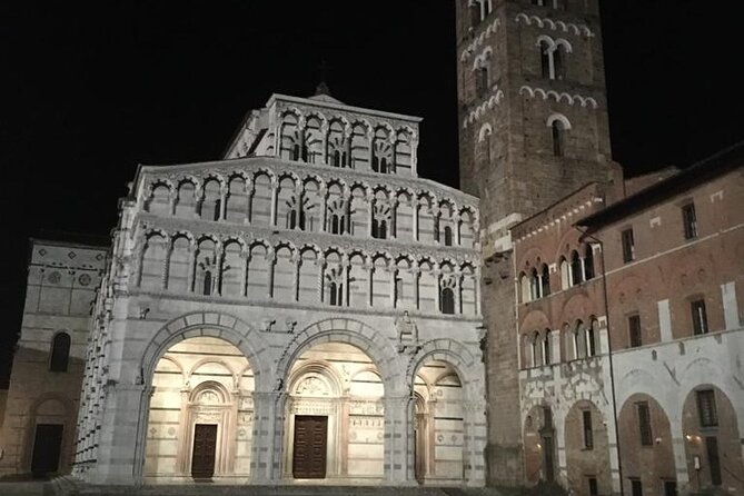 Night Walking Tour in Lucca - Piazza San Michele and the Roman layer under modern Lucca