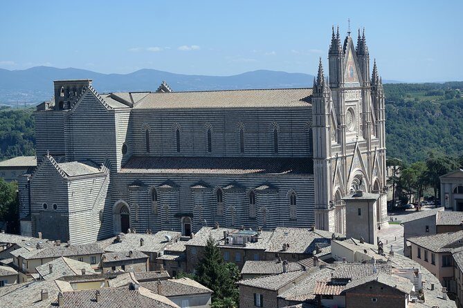 Orvieto and Civita di Bagnoregio including Underground Tour and Lunch - Orvieto Cathedral (Duomo): 14th-century art with a guide’s map