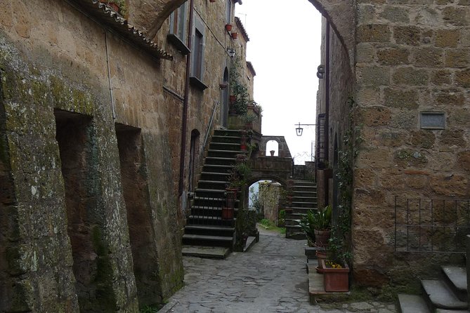 Orvieto, Civita di Bagnoregio, Pitigliano PRIVATE TOUR from FLORENCE - Food and wine on your own: how to keep the day satisfying
