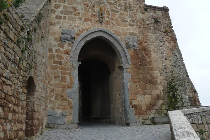 Orvieto, Civita di Bagnoregio, Pitigliano PRIVATE TOUR from FLORENCE - Your private transfer from Florence: comfort and timing