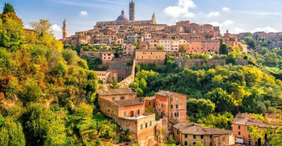 Orvieto: Private Walking Tour with the Cathedral of Orvieto - What you’ll see outside the Duomo (and what to notice)