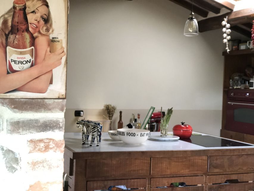 Paciano: Organic Cooking Class at a Farm with Lunch & Wine - Olive oil and wine tasting that teaches your palate