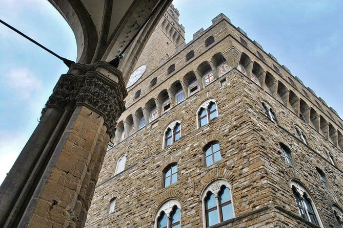 Palazzo Vecchio guided experience with entrance ticket - Where you meet in Piazza della Signoria (and how to find the vibe fast)