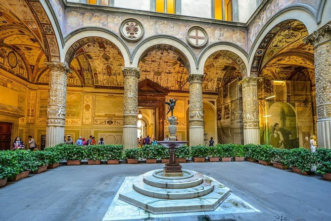 Palazzo Vecchio guided experience with entrance ticket - Palazzo Vecchio’s political core: seeing Florence through Medici power