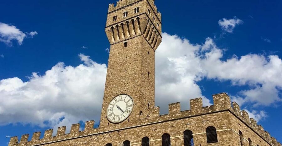 Palazzo Vecchio Secret Passages Tour & Lunch or "Gelato" - Who should book this tour, and who might not love it