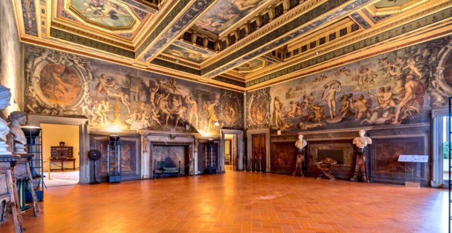 Palazzo Vecchio Small Group Tour - First Stop: Priority Entrance and Finding the Meeting Point