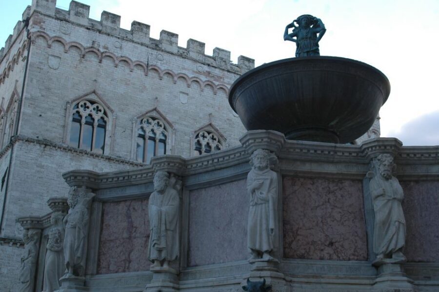 Perugia 2–Hour Small Group Walking Tour - Why Perugia in Two Hours Works