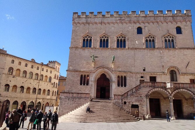 Perugia Highlights Private Tour with Local Guide - Piazza IV Novembre and Palazzo dei Priori: the city’s main stage