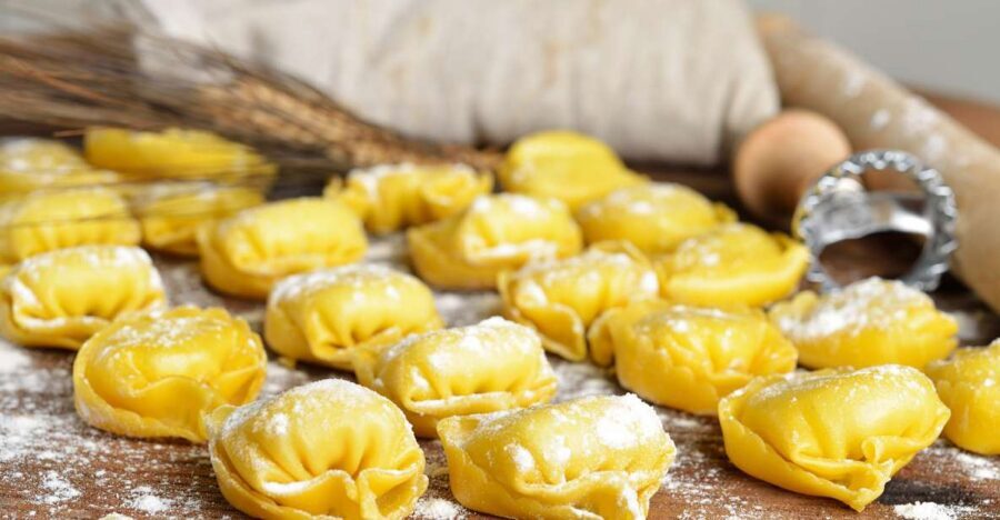 Perugia: Ravioli, Pasta and Tiramisu Class at a Local's Home - Key highlights to know