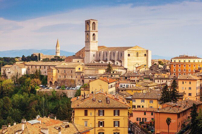 Perugia Walking Tour with Audio and Written Guide by a local - Cathedral of San Lorenzo: where layers stack underground