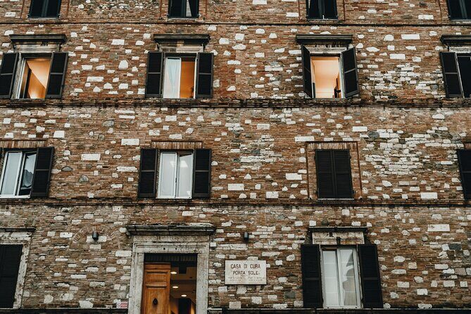 Perugia Walking Tour with Audio and Written Guide by a local - Rocca Paolina: a papal fortress built by force