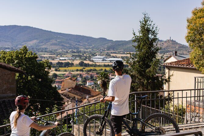 Pienza - Ebike tour for a full immersion in Val d'Orcia. - Stop 4: San Quirico d’Orcia and the calm-town finish
